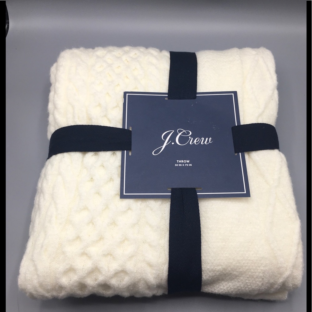 J CREW THROW